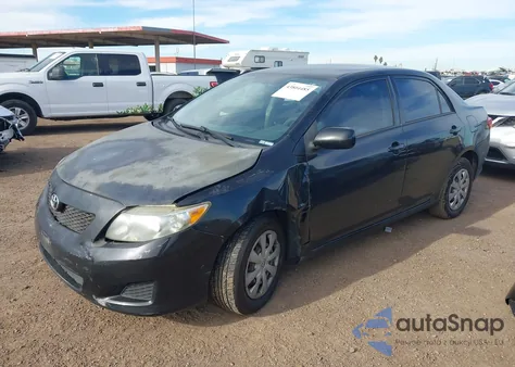 2010 Toyota Corolla Le z USA, uszkodzony, nr VIN JTDBU4EE9A9115752